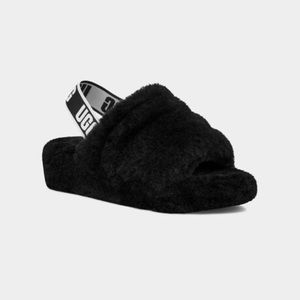New in Box 🎁 UGG “Fluff Yeah Slide”